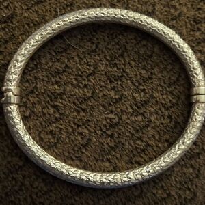 Vintage Milor Sterling Silver Bangle